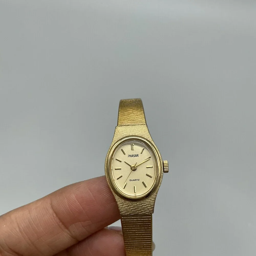 Vintage Phasar Womens Watch 16mm Gold Tone Oval Dial Adj Band New Battery